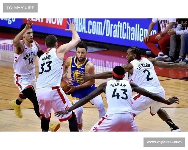 聚焦NBA外线投手发展历程与影响力分析探索新时代三分球革命